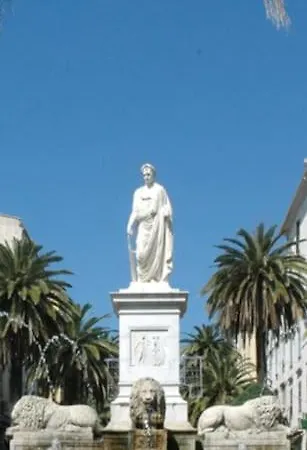 Vue Mer Avec Parking * أجاكسيو