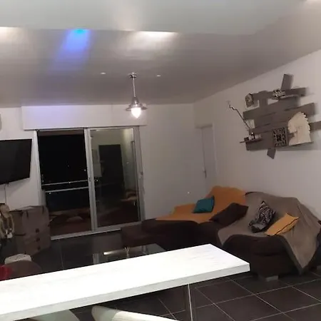 Apartament Vue Mer Avec Parking *