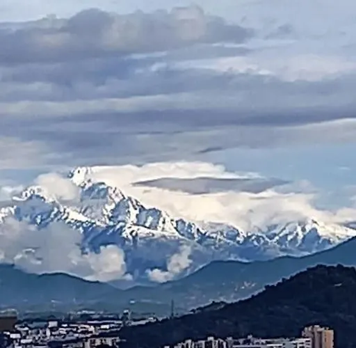 Vue Mer Avec Parking